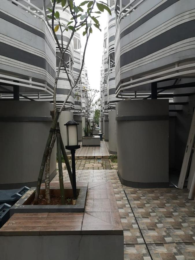 ホテルAnarta House H11/10 Tegal  エクステリア 写真